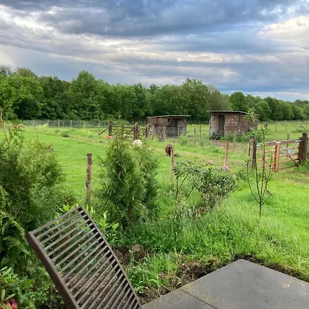 La Petite Maison Dans La Prairie Hébergement de vacances